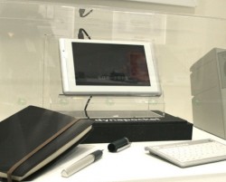 Toshiba-L01