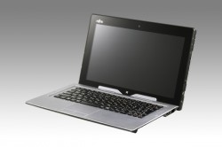 Fujitsu-STYLISTIC-Q702-Front
