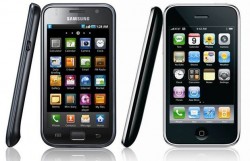 Samsung-Galaxy-vs-Apple-iPhone