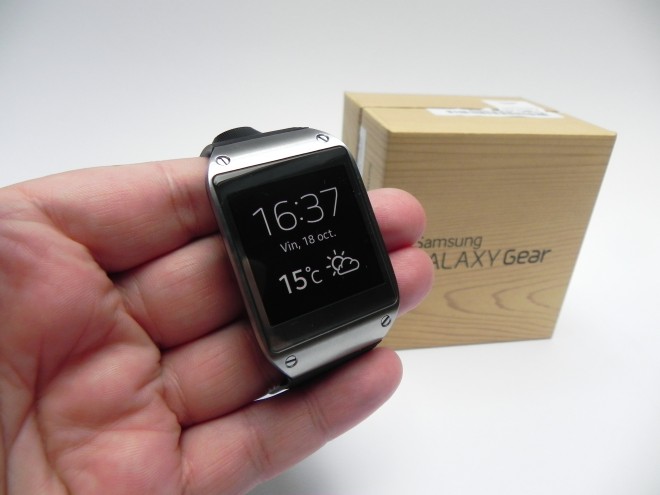 Samsung-Galaxy-Gear-Review-Tablet-News-com_02