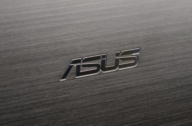 asus-vivobook-s550ca-logo-macro-1024x676