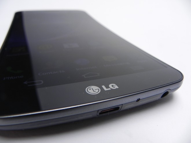 LG-G-Flex-review-tablet-news-com_46