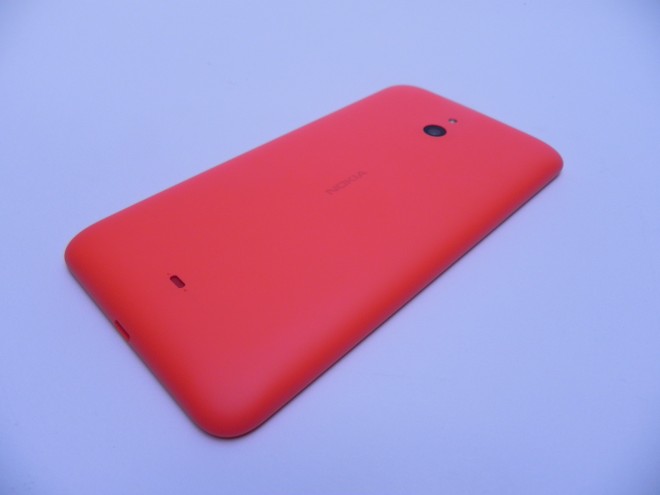 Nokia-Lumia-1320-review-tablet-news-com_06