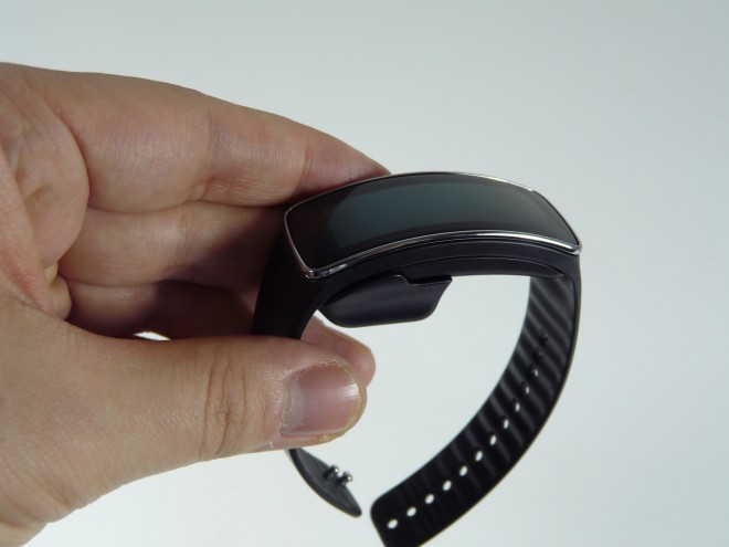 Samsung-Gear-Fit-review_51