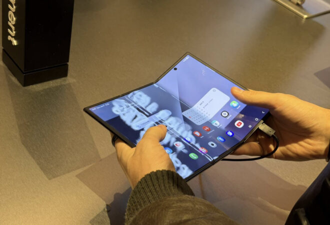 Samsung Galaxy Z TriFold Hands On CES 2026 2