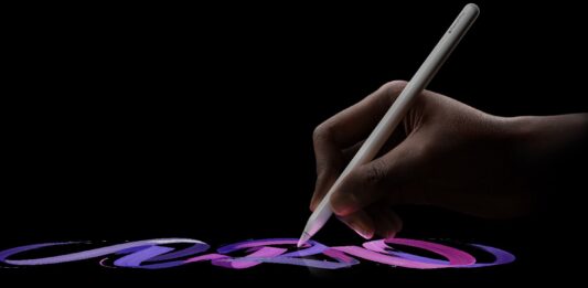 Apple Reportedly Tested a Compact Pencil for Its Foldable iPhone, but It May Not Ship Apple Reportedly Tested a Compact Pencil for Its Foldable iPhone, but It May Not Ship