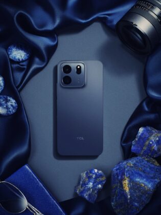 TCL&rsquo;s P80 Phones Put an E-Reader-Style Mode on AMOLED, With U.S. Availability Still Ahead