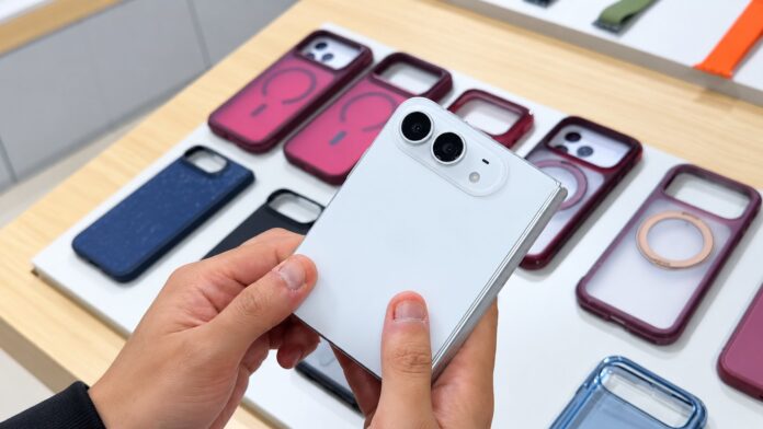 Rumored Foldable iPhone May Face a Slow Start as Apple Reportedly Tightens Display and Hinge Checks