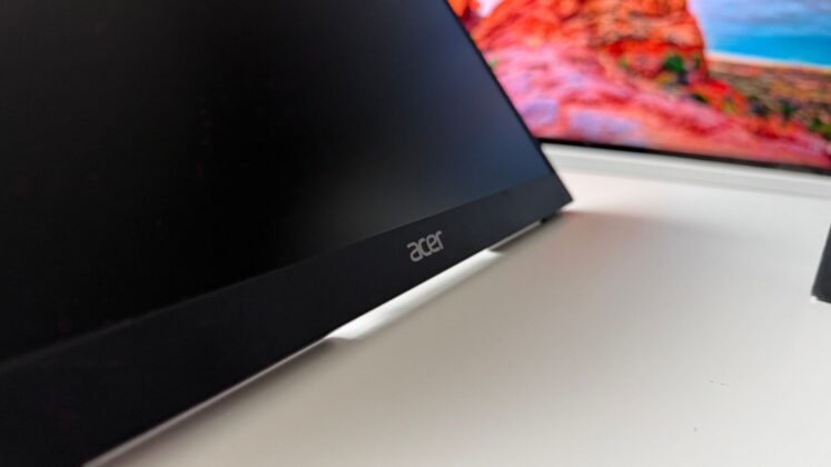 Acer PM161Q B Review: A Slim 15.6-Inch Second Screen for Mobile Workspaces