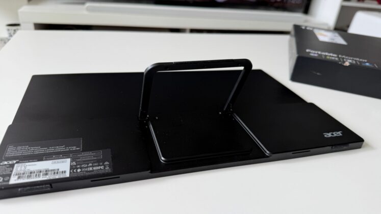 Acer PM161Q B Review: A Slim 15.6-Inch Second Screen for Mobile Workspaces