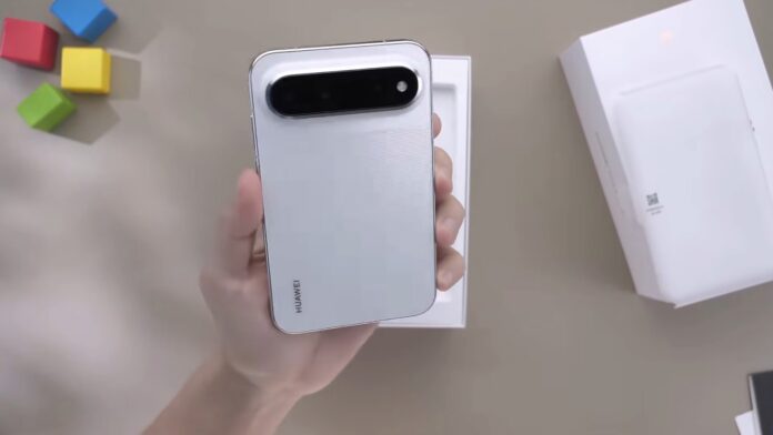 Huawei Pura X View wide-screen smartphone shown in promotional image
