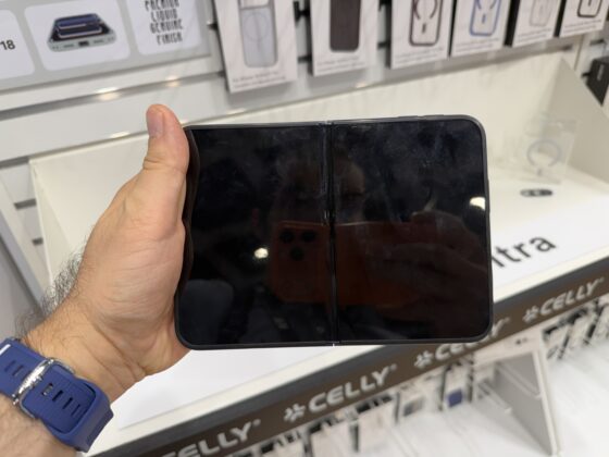 Celly mockup showing a possible top-mounted volume button position
