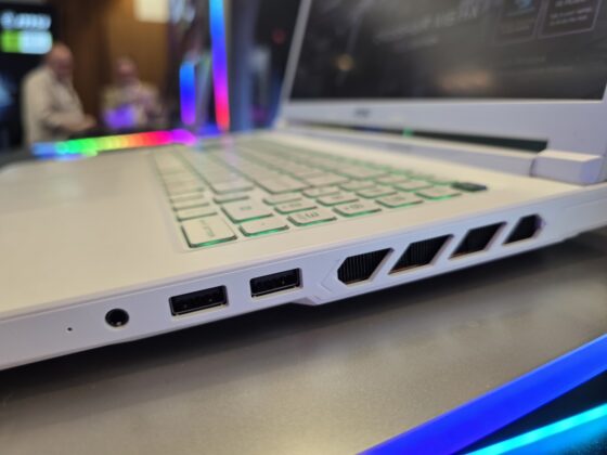 MSI&rsquo;s 40th-Anniversary Lineup Spans a Redesigned Claw Handheld, RTX Spark Convertible, and an RTX 5090 Titan