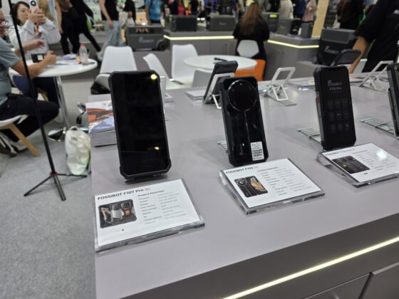 FOSSiBOT rugged phone lineup