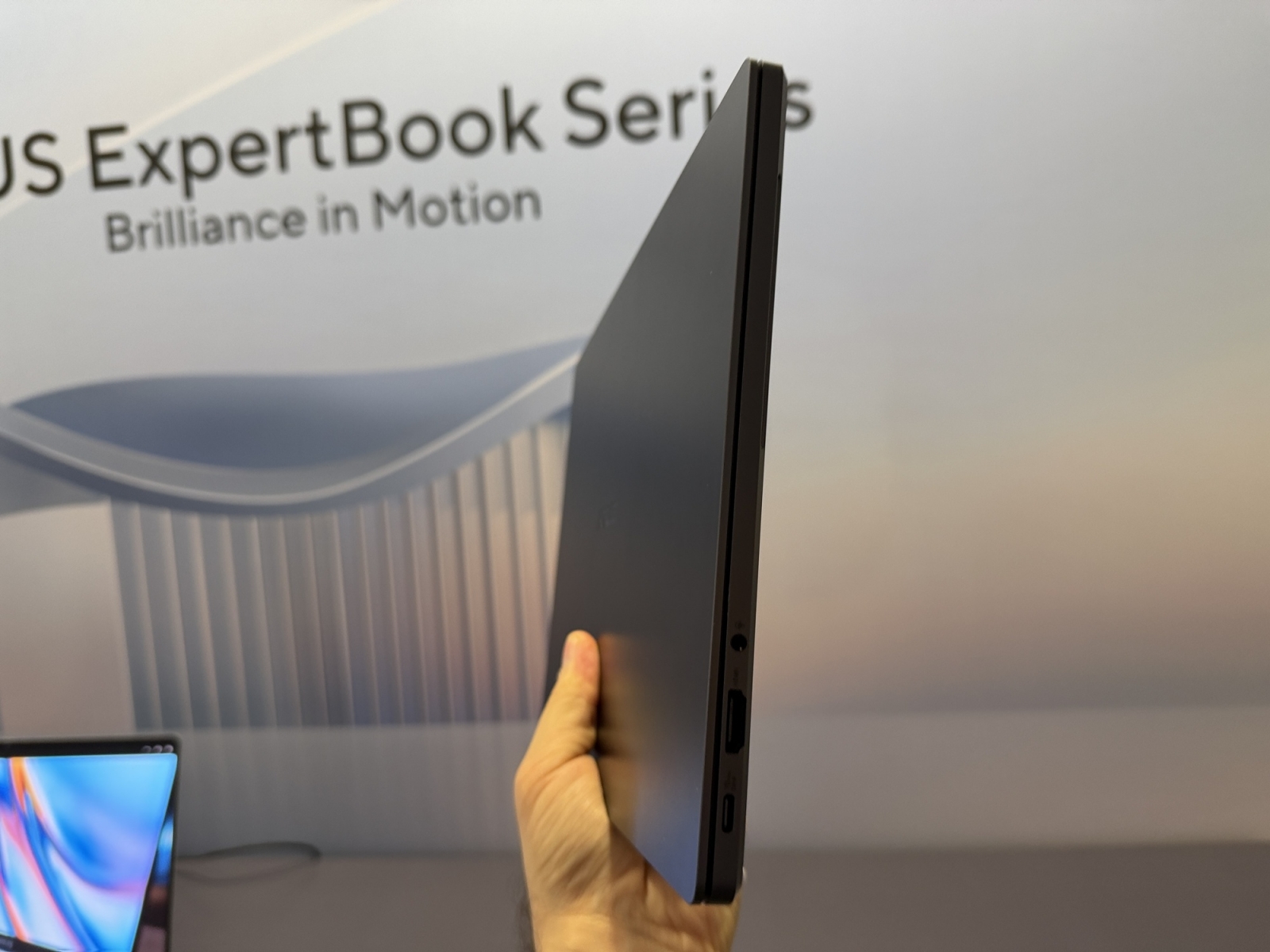 ASUS ExpertBook A7 Pairs a 10.3mm Design With a 3K OLED Screen and Business Security