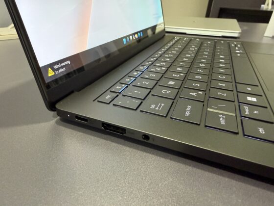ASUS ExpertBook A7 Pairs a 10.3mm Design With a 3K OLED Screen and Business Security