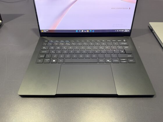 ASUS ExpertBook A7 Pairs a 10.3mm Design With a 3K OLED Screen and Business Security