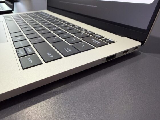 ASUS ExpertBook A7 Pairs a 10.3mm Design With a 3K OLED Screen and Business Security