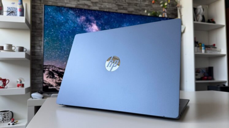 HP OmniBook 3 Review: A Large-Screen Work Laptop That Stays Manageable on the Move