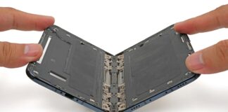 iPhone Duo teardown image showing the foldable phone’s internal construction