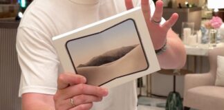 Early iPhone Duo Videos Put the Focus on Foldable App Support