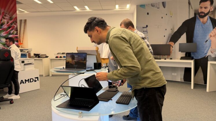 HP&rsquo;s Workplace AI Push Comes With a Reminder: Reliable PCs Still Matter