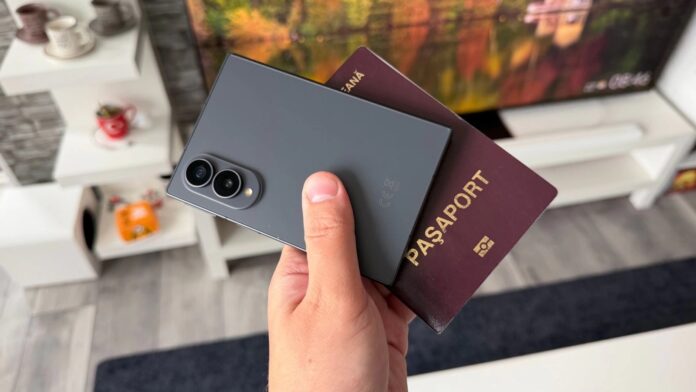 Samsung One UI 10 Rumored for Galaxy Z Fold9 With Major Interface Changes